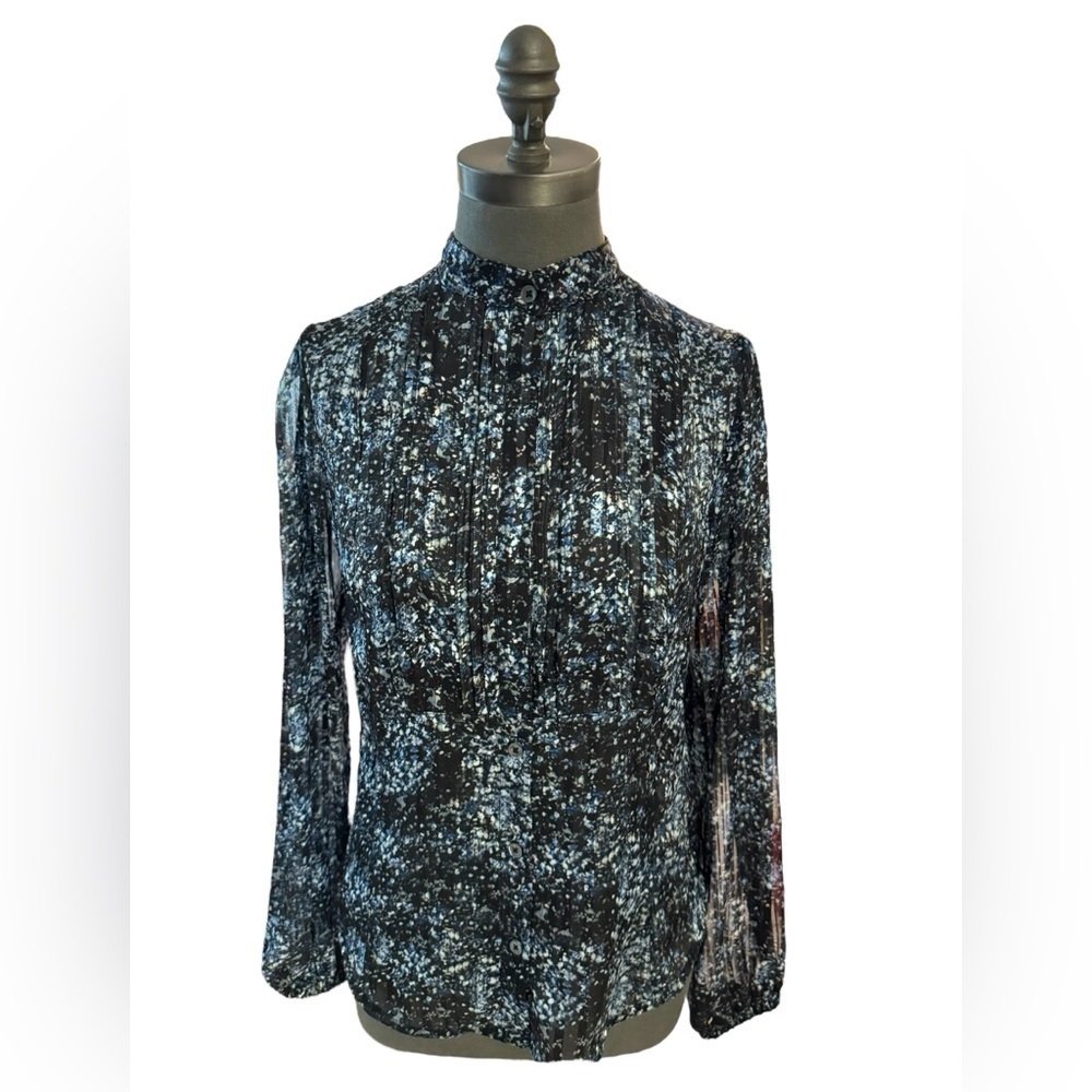 Carlisle Metallic Button Down Blouse Size 2